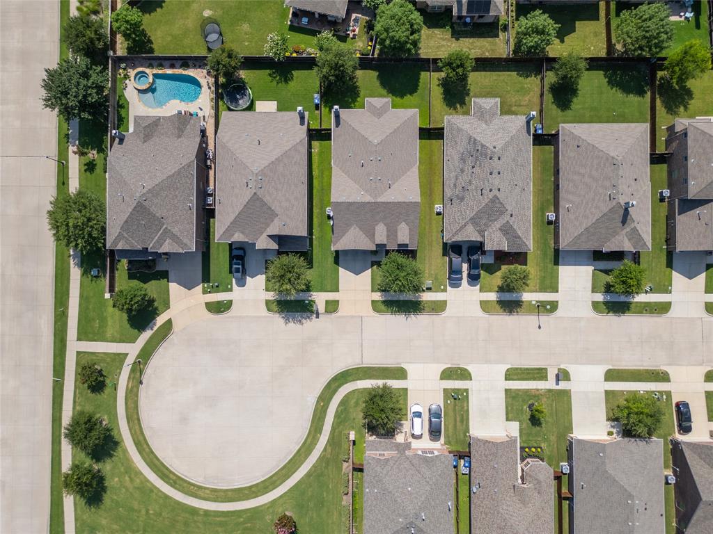 520 Rustic Oak Lane McKinney, TX 75072 - Photo 30 of 30 Aerial perspective showcasing multiple properties