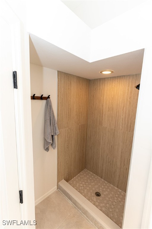 2170 Faliron Road North Fort Myers, FL 33917 - Photo 11 of 30 a bathroom with a shower