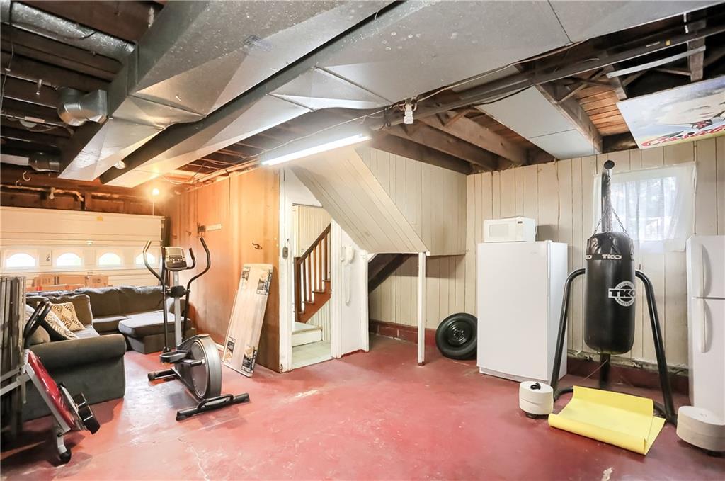 3564 Ellwood Road New Castle, PA 16101 - Photo 27 of 34 a view of a room with gym equipment