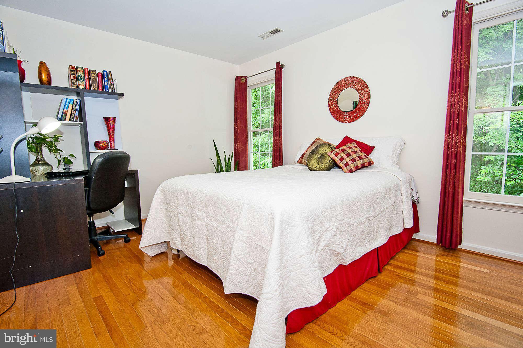 8542 Hooes Road Springfield, VA 22153 - Photo 19 of 30 Bedroom 2