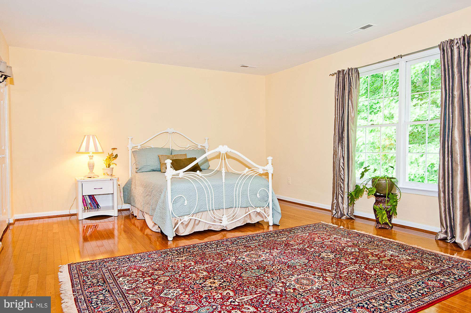 8542 Hooes Road Springfield, VA 22153 - Photo 21 of 30 Bedroom 4