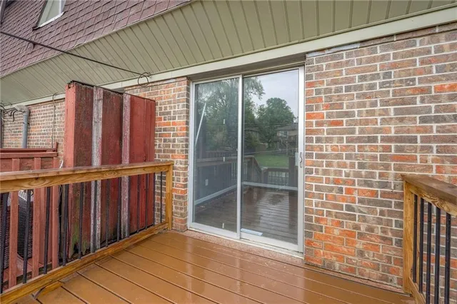 $210,000 | 9929 West 52nd Street, Merriam, KS 66203