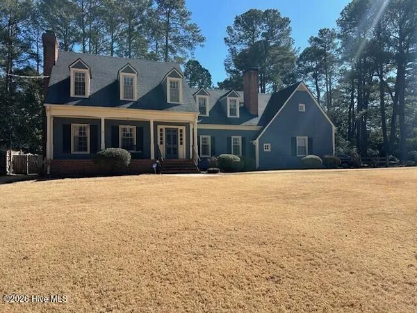 $425,000 | 1110 Lakeside Drive Northwest, Wilson, NC 27896
