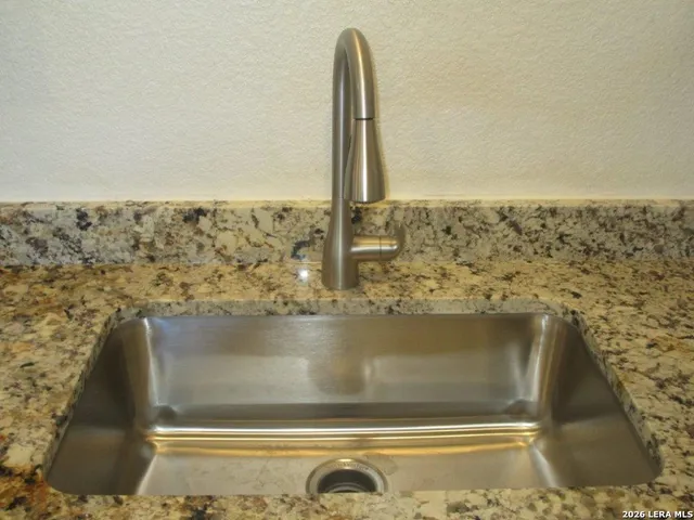 $1,750 | 2269 Hidden Meadow, New Braunfels, TX 78130