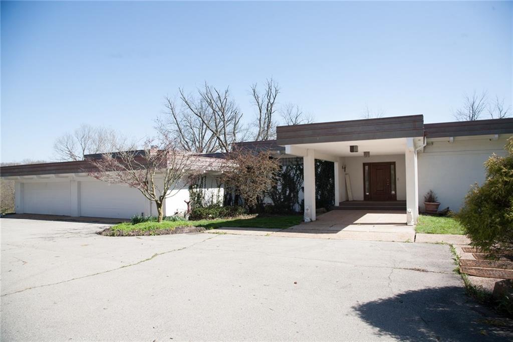 8801 Sargent Road Indianapolis, IN 46256 - Photo 2 of 48 Gallery Image 2