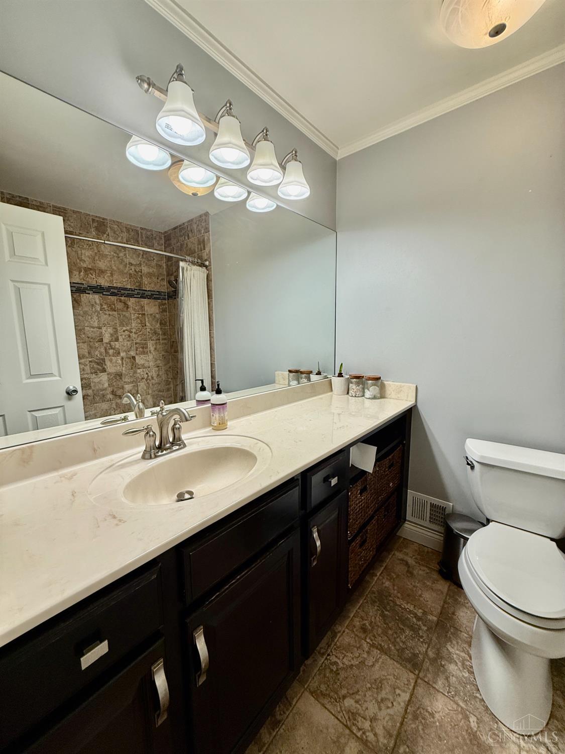7860 Pfeiffer Road Montgomery, OH 45242 - Photo 35 of 40 Gallery Image 35