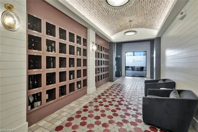 $2,150,000 | 8828 Savona Court, Naples, FL 34119