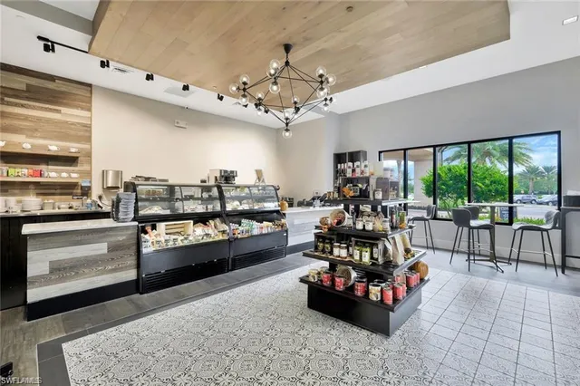 $2,150,000 | 8828 Savona Court, Naples, FL 34119