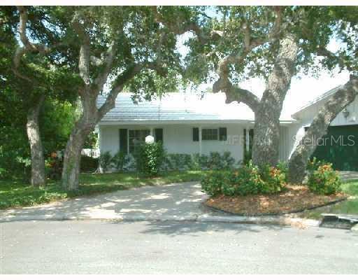 1039 Contento Street Siesta Key, FL 34242 - Photo 1 of 1 Exterior Front