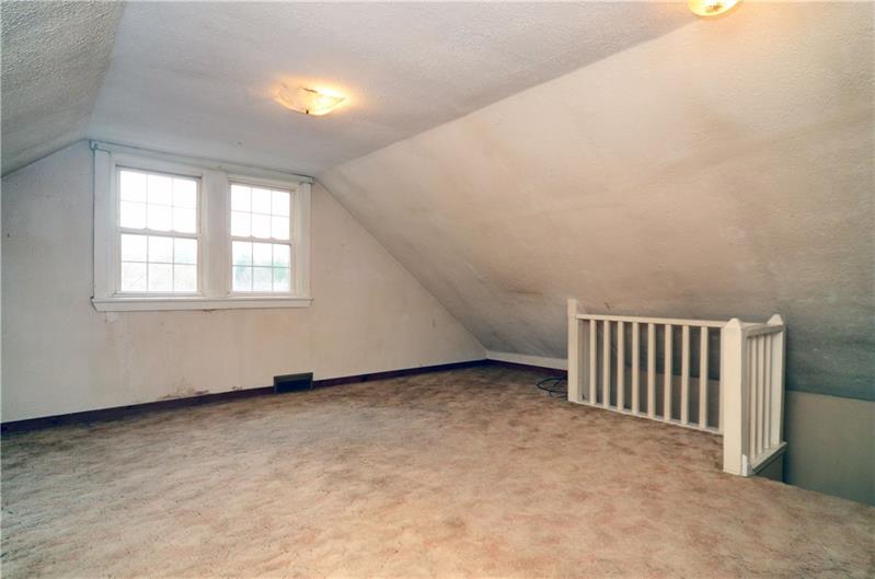 3104 Heights Road Aliquippa, PA 15001 - Photo 21 of 25 Upper level flex space or 4th bedroom