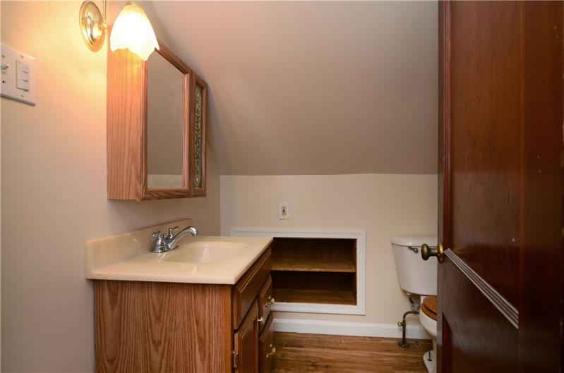 3104 Heights Road Aliquippa, PA 15001 - Photo 24 of 25 Convenient upper level 3/4 bath