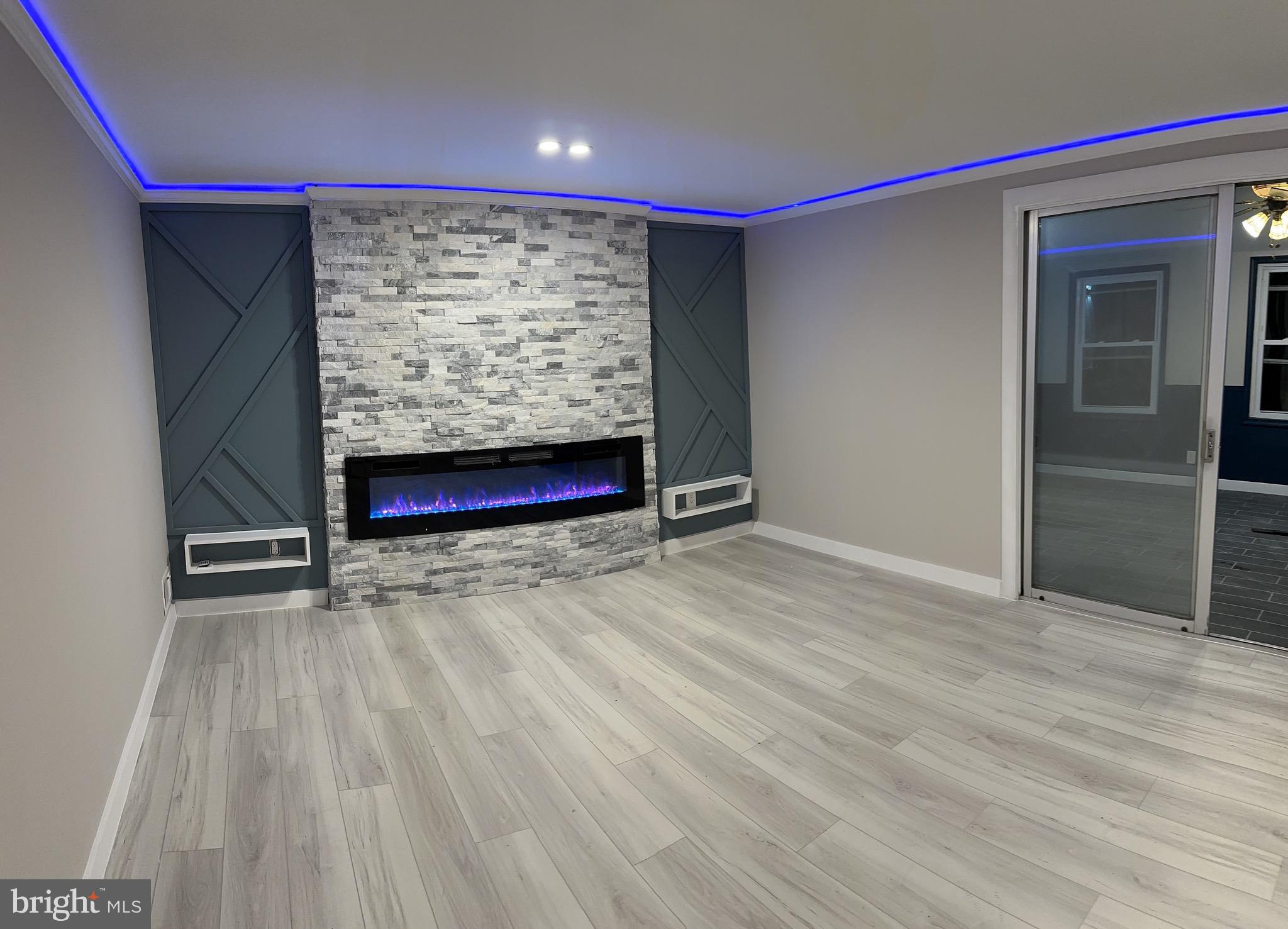 9709 Lochwood Road Philadelphia, PA 19115 - Photo 11 of 21 Gallery Image 11