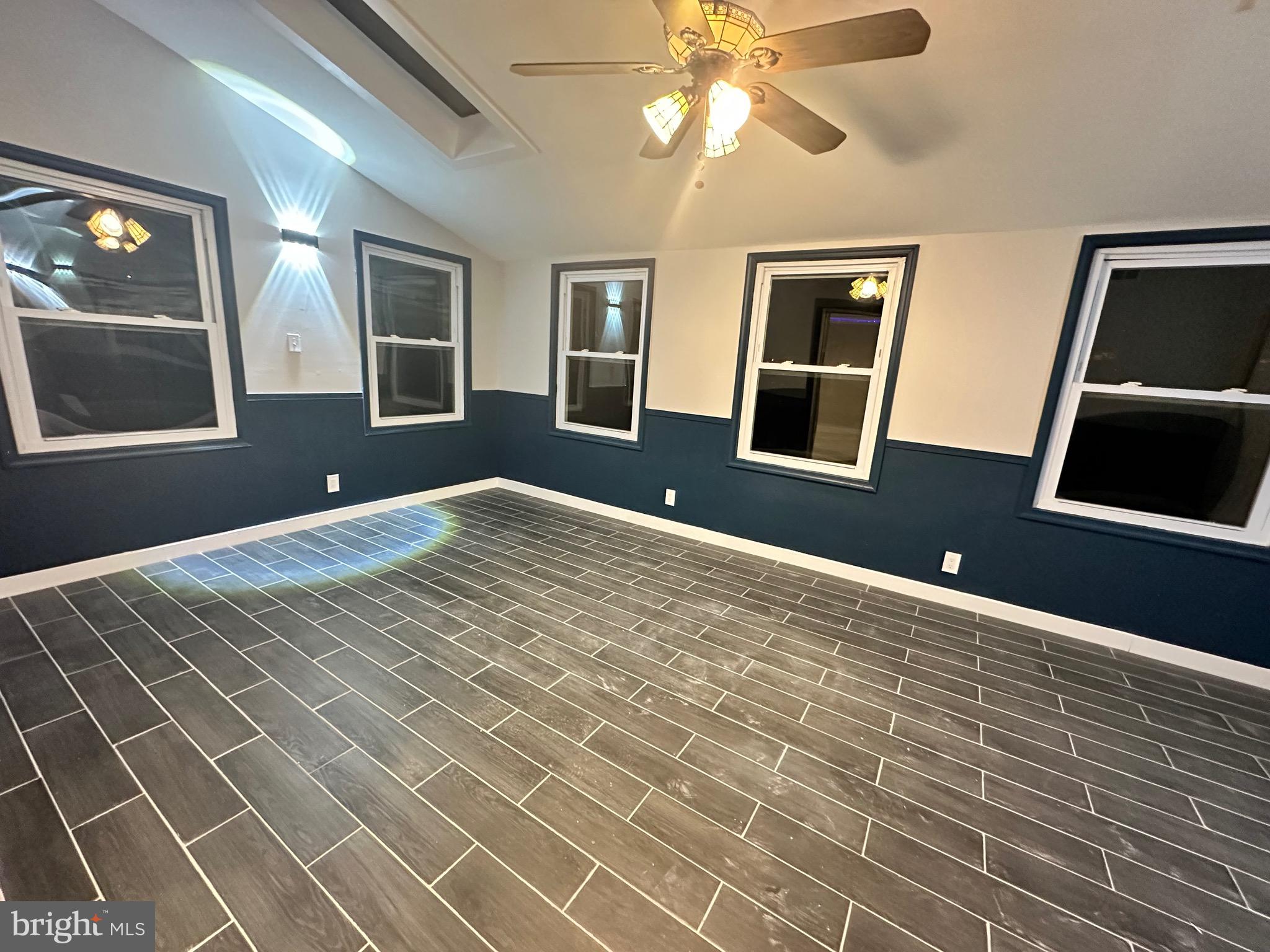 9709 Lochwood Road Philadelphia, PA 19115 - Photo 20 of 21 Gallery Image 20