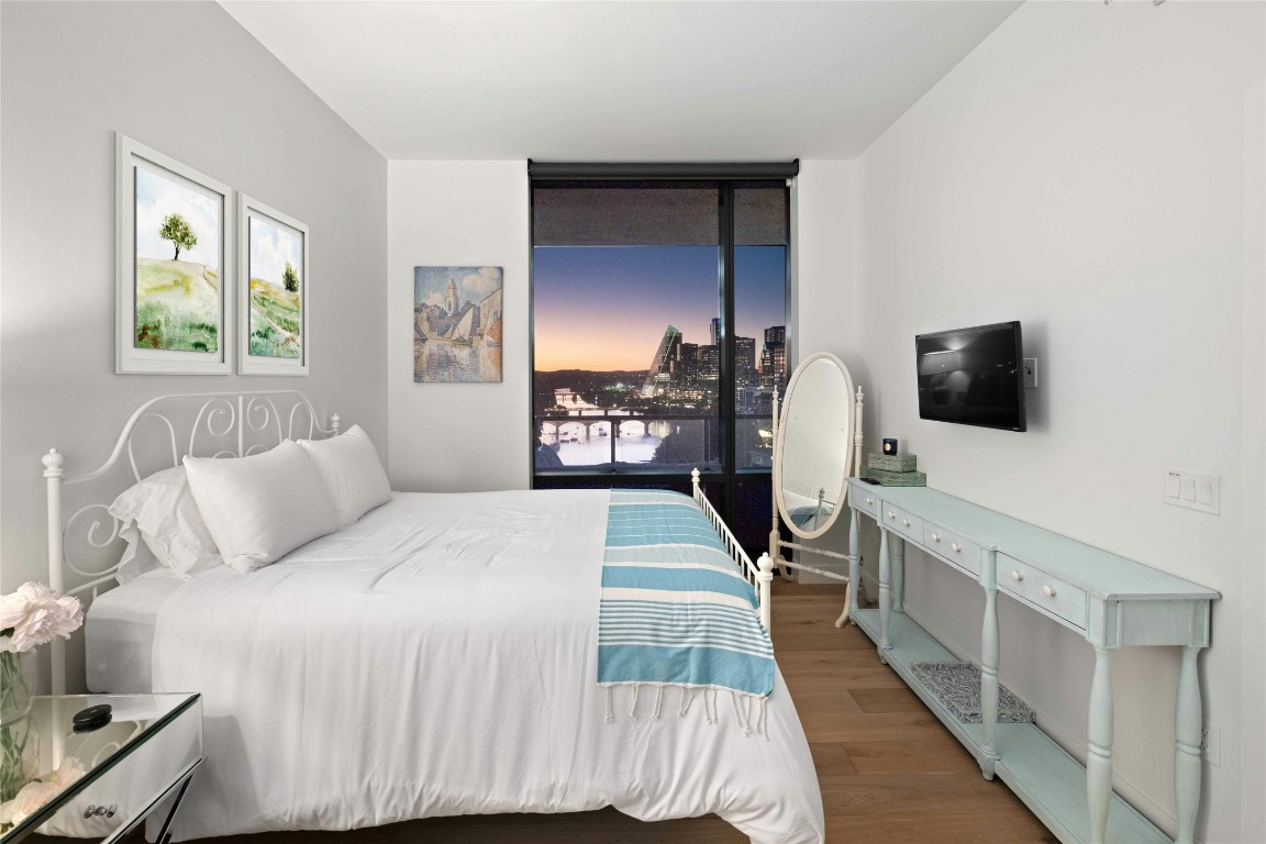 70 Rainey Street, Unit 1506 Austin, TX 78701 - Photo 16 of 33