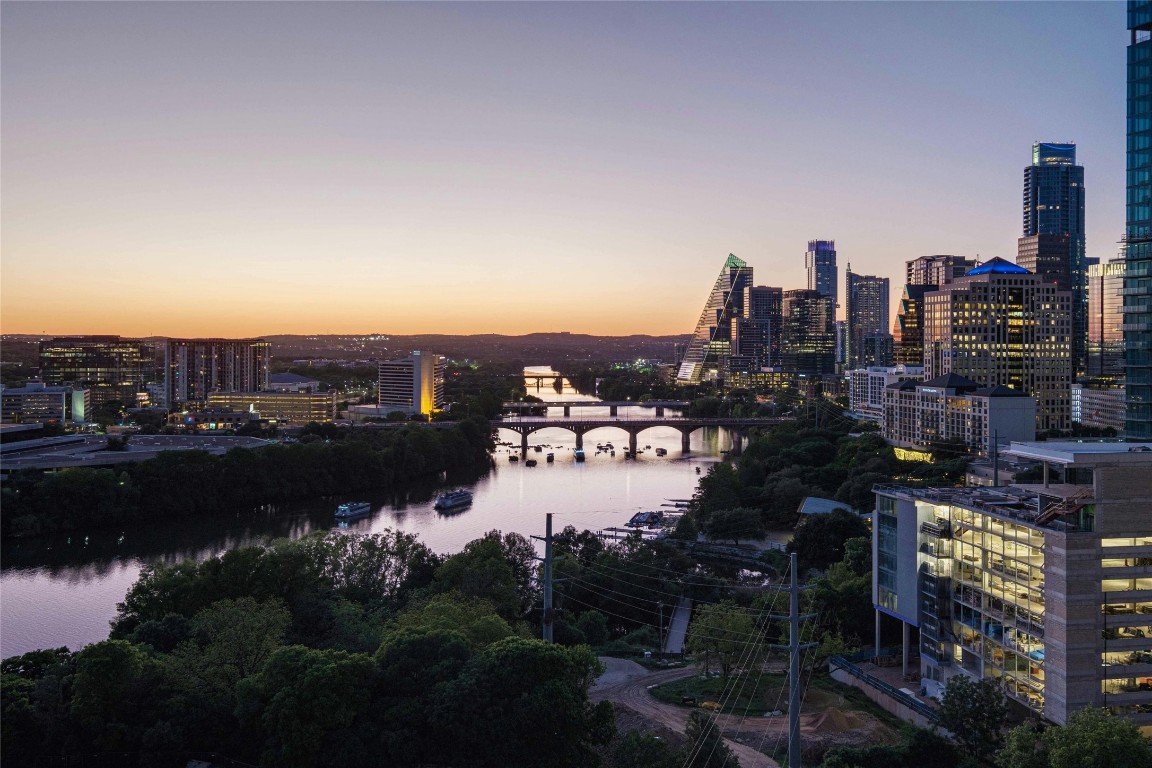 70 Rainey Street, Unit 1506 Austin, TX 78701 - Photo 2 of 33