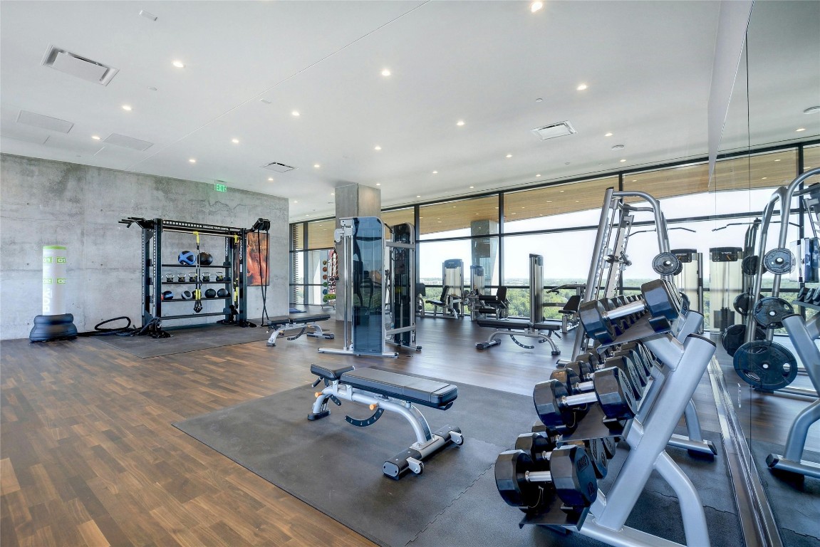 70 Rainey Street, Unit 1506 Austin, TX 78701 - Photo 31 of 33