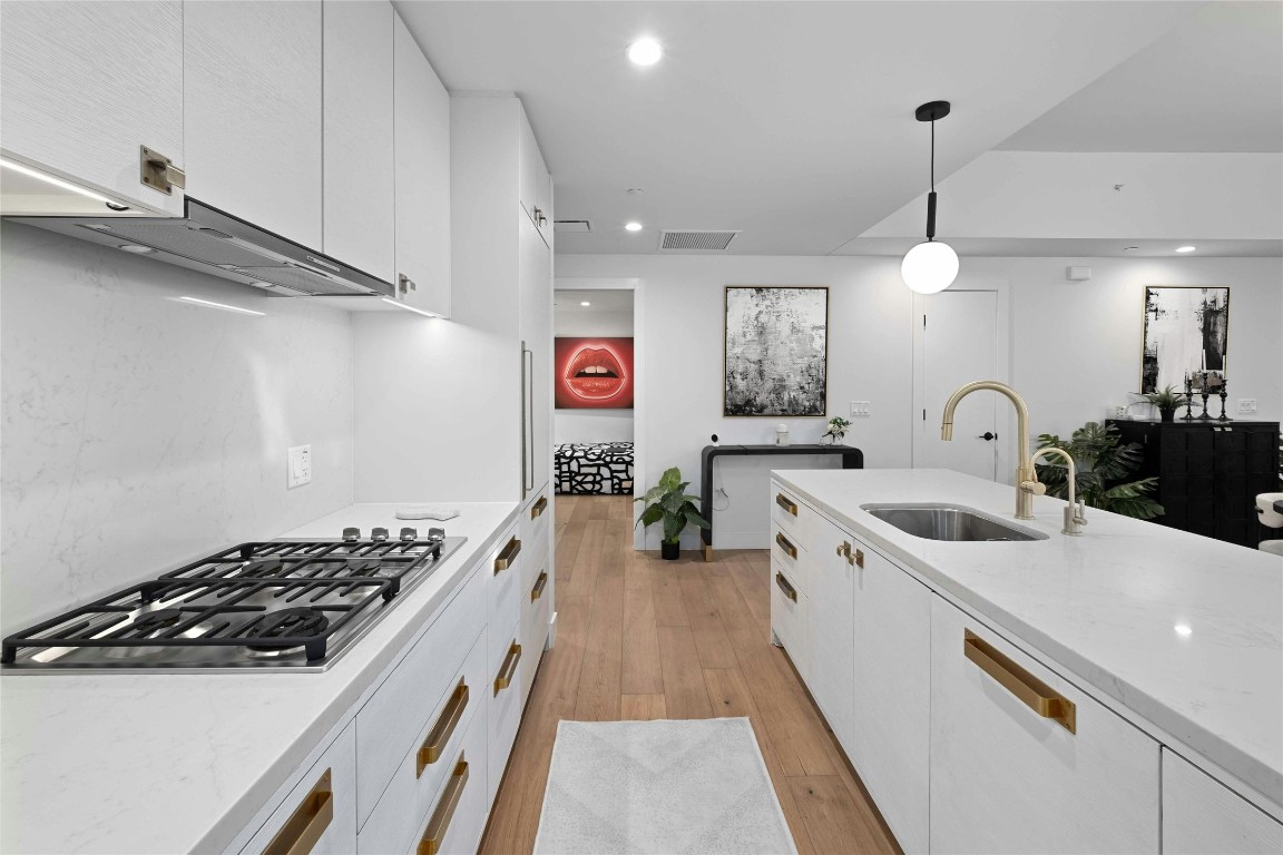 70 Rainey Street, Unit 1506 Austin, TX 78701 - Photo 4 of 33