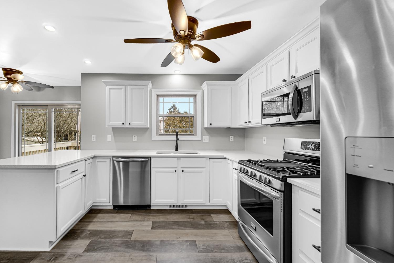 276 Spring Wood Court Porter, IN 46304 - Photo 10 of 24 1500x1000