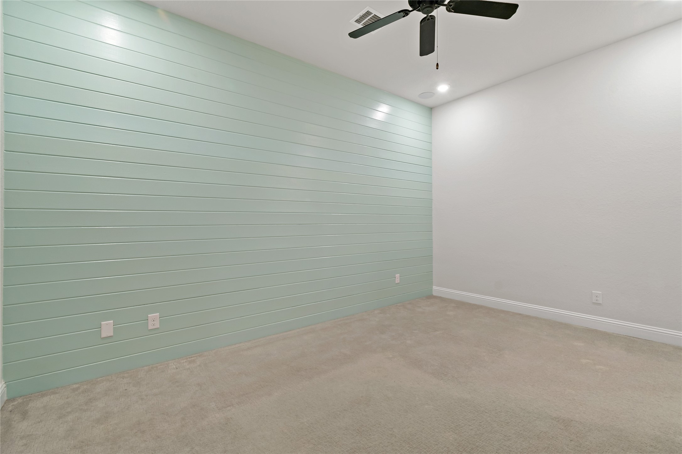 4802 Gingerwood Trace Lane Rosharon, TX 77583 - Photo 22 of 44 a view of an empty room