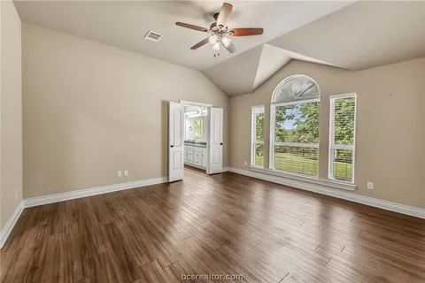 $599,000 | 325 Planter Pointe Drive, Normangee, TX 77871