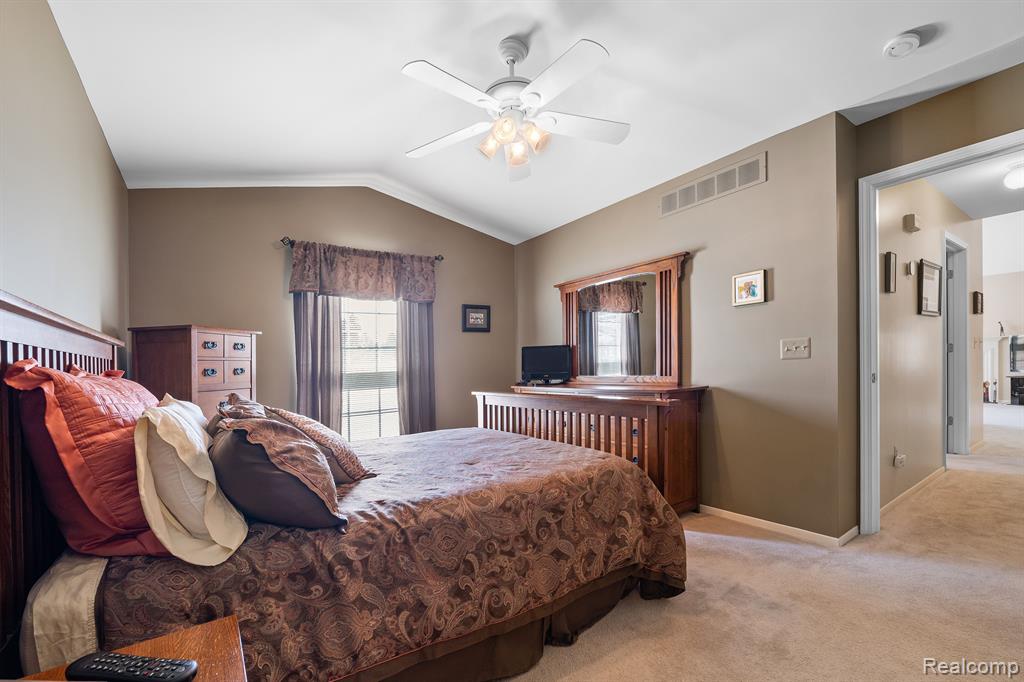 3001 High Pointe Ridge Road Lake Orion, MI 48359 - Photo 22 of 27