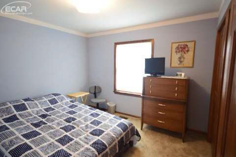 3489 East Rolston Road Fenton, MI 48430 - Photo 16 of 29 20443701-15.JPG