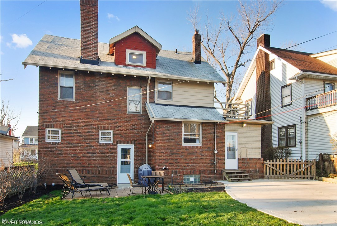 3164 Yorkshire Road Cleveland, OH 44118 - Photo 19 of 20 Gallery Image 19