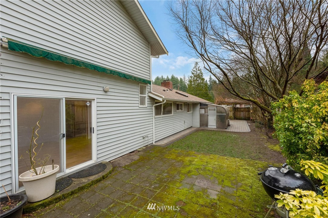 10602 231st Street Southwest Edmonds, WA 98020 - Photo 25 of 31 Gallery Image 25