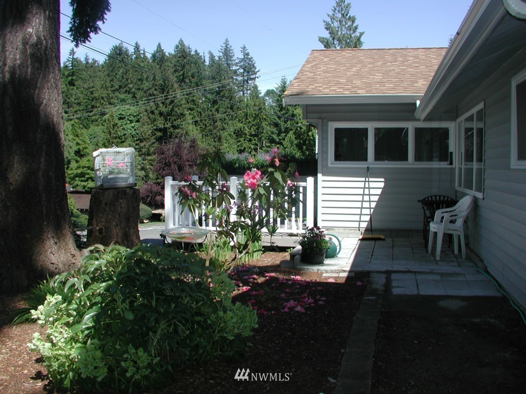 10602 231st Street Southwest Edmonds, WA 98020 - Photo 27 of 31 Gallery Image 27