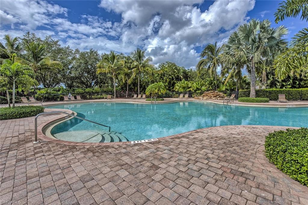 2084 Par Drive Naples, FL 34120 - Photo 28 of 29 a view of a backyard