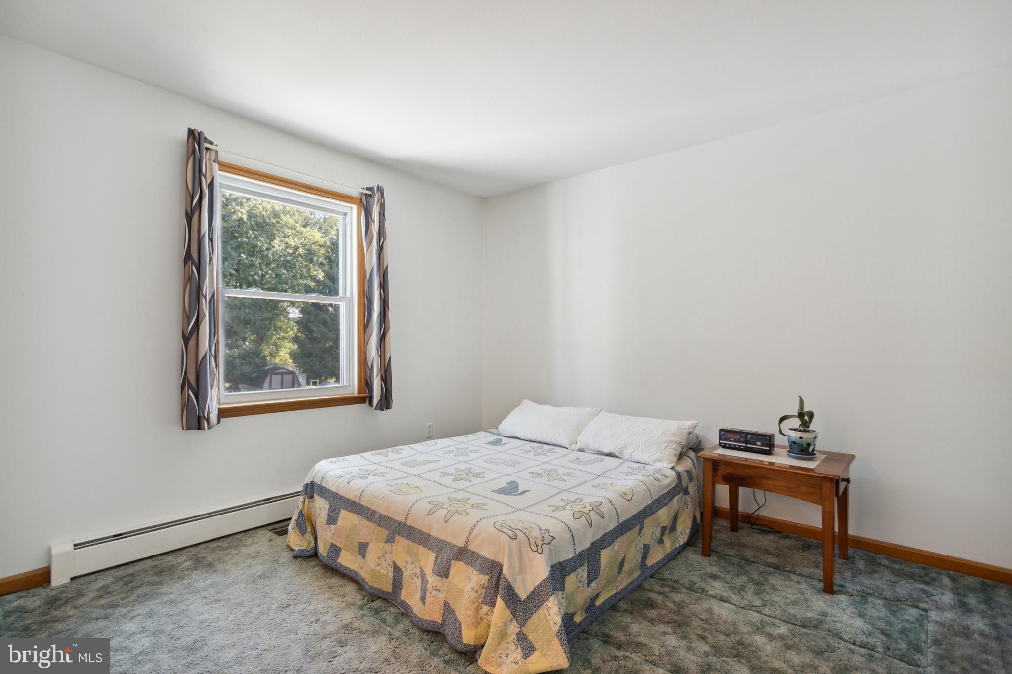 432 Uniontown Road Westminster, MD 21158 - Photo 15 of 51 Primary Bedroom