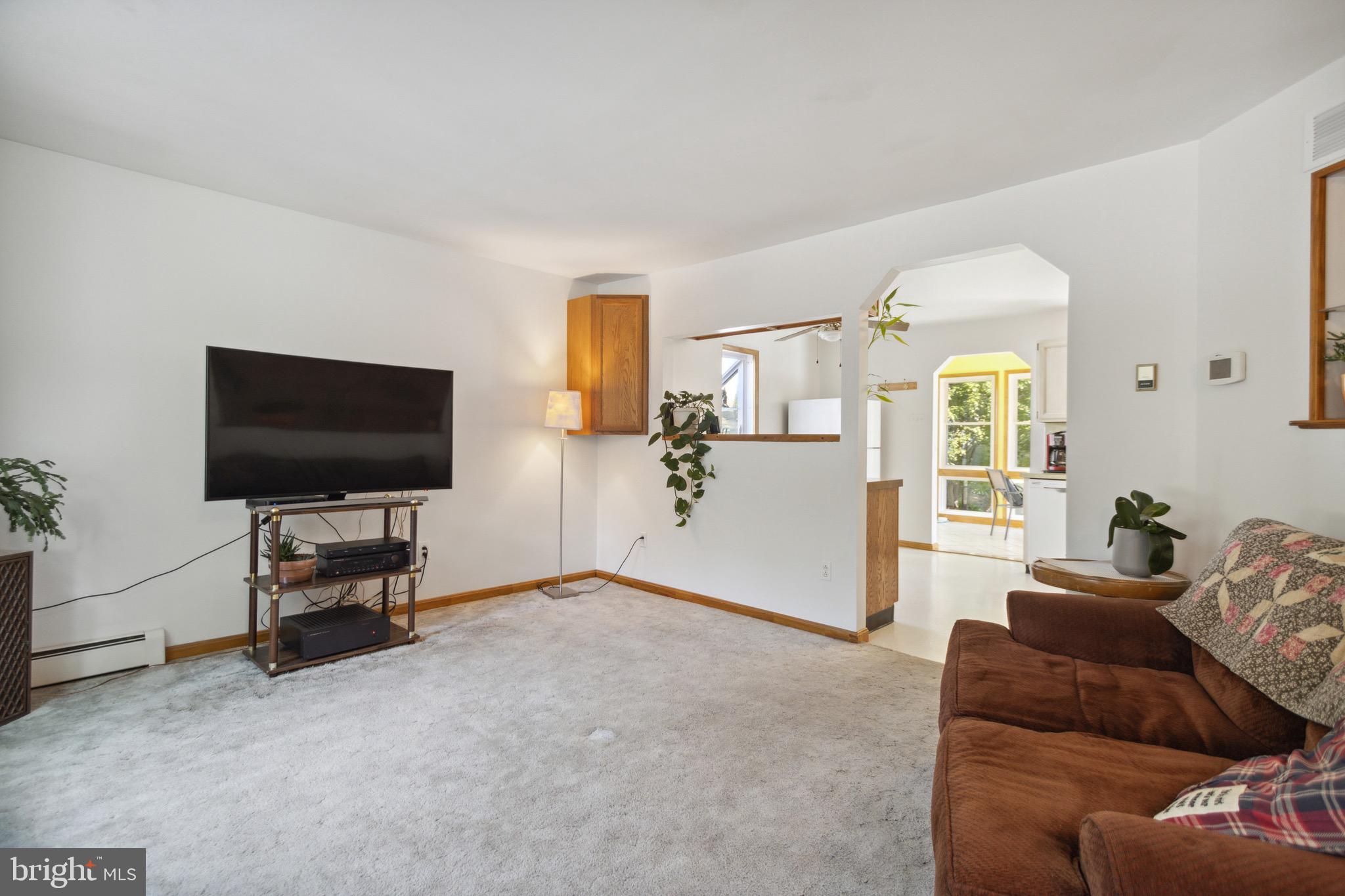 432 Uniontown Road Westminster, MD 21158 - Photo 5 of 51 Living Room Adjacent to Kitchen