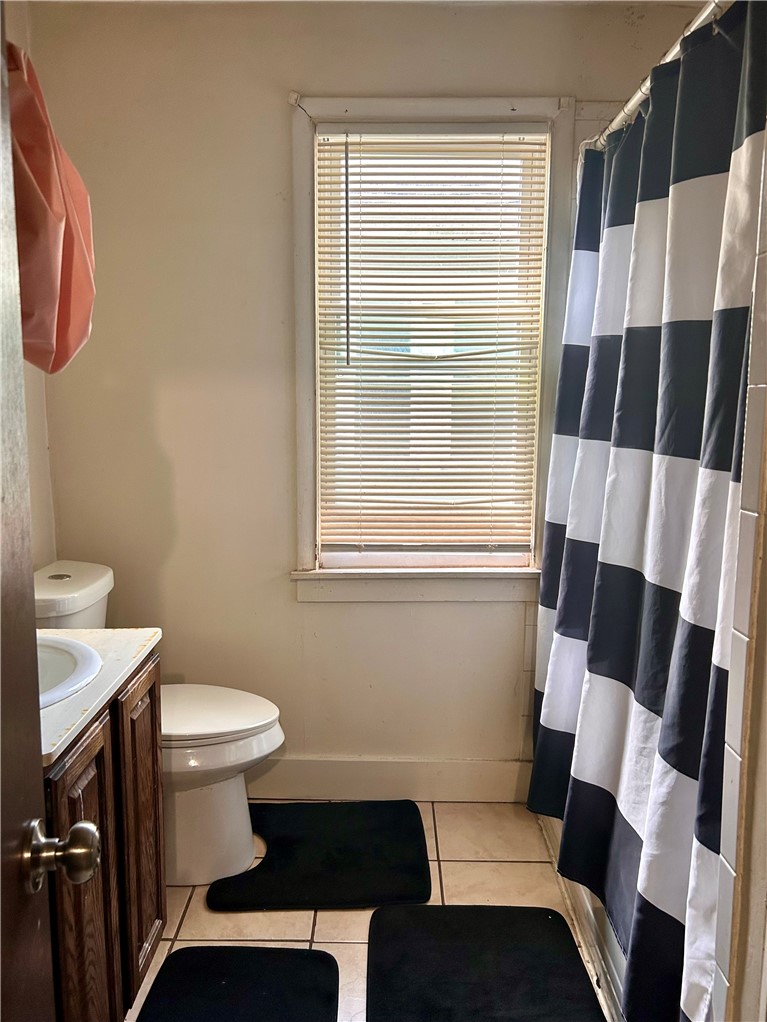 899 Genesee Street Rochester, NY 14611 - Photo 4 of 15
