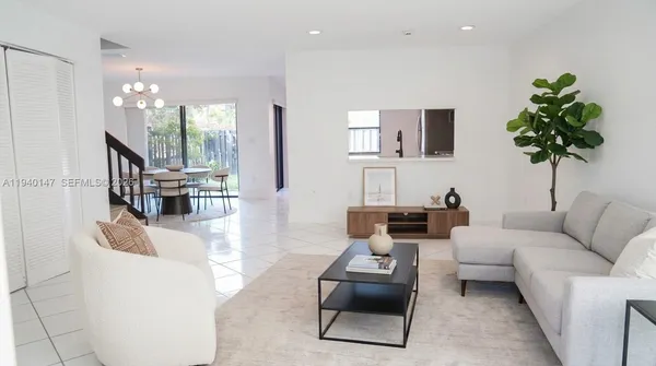 $570,000 | 9023 Southwest 113th Pl Circle West, Miami, FL 33176