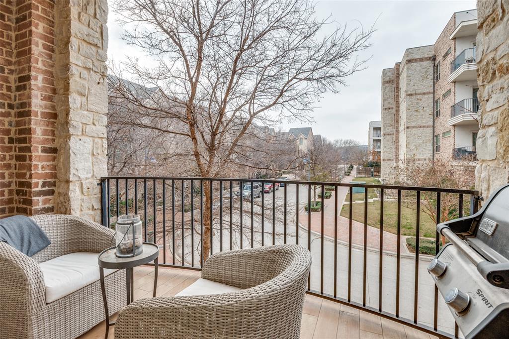 5038 Meridian Lane Addison, TX 75001 - Photo 18 of 26 Opens from 2nd floor living room