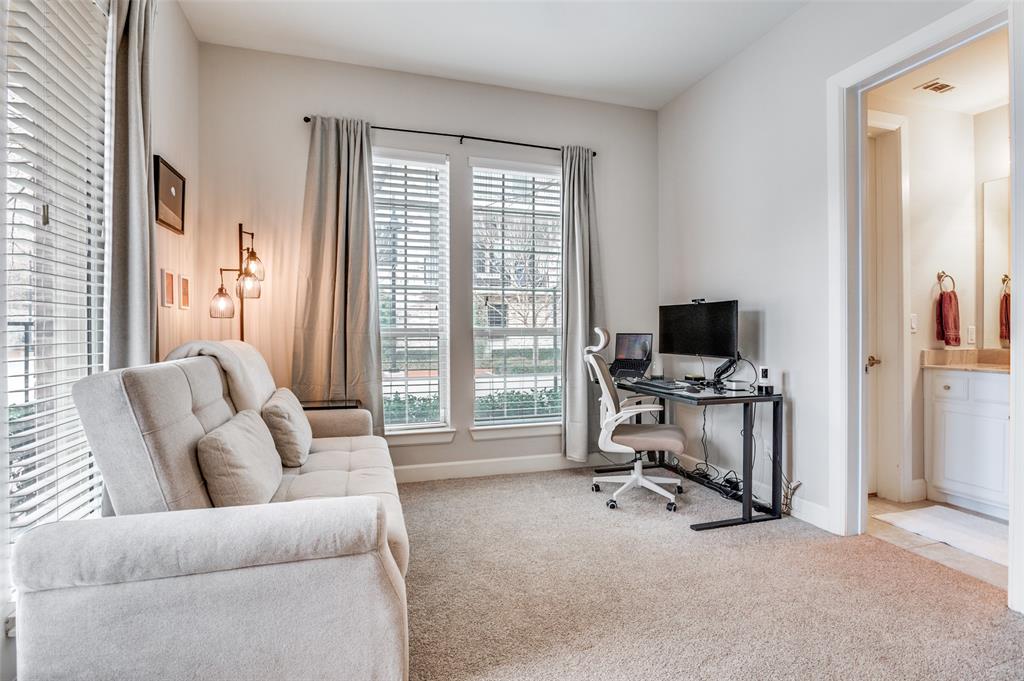 5038 Meridian Lane Addison, TX 75001 - Photo 4 of 26 1st floor bedroom