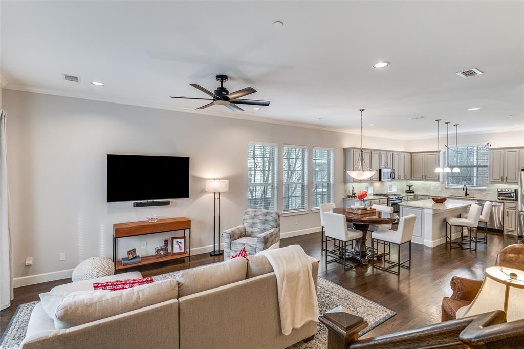 5038 Meridian Lane Addison, TX 75001 - Photo 10 of 26 Main floor