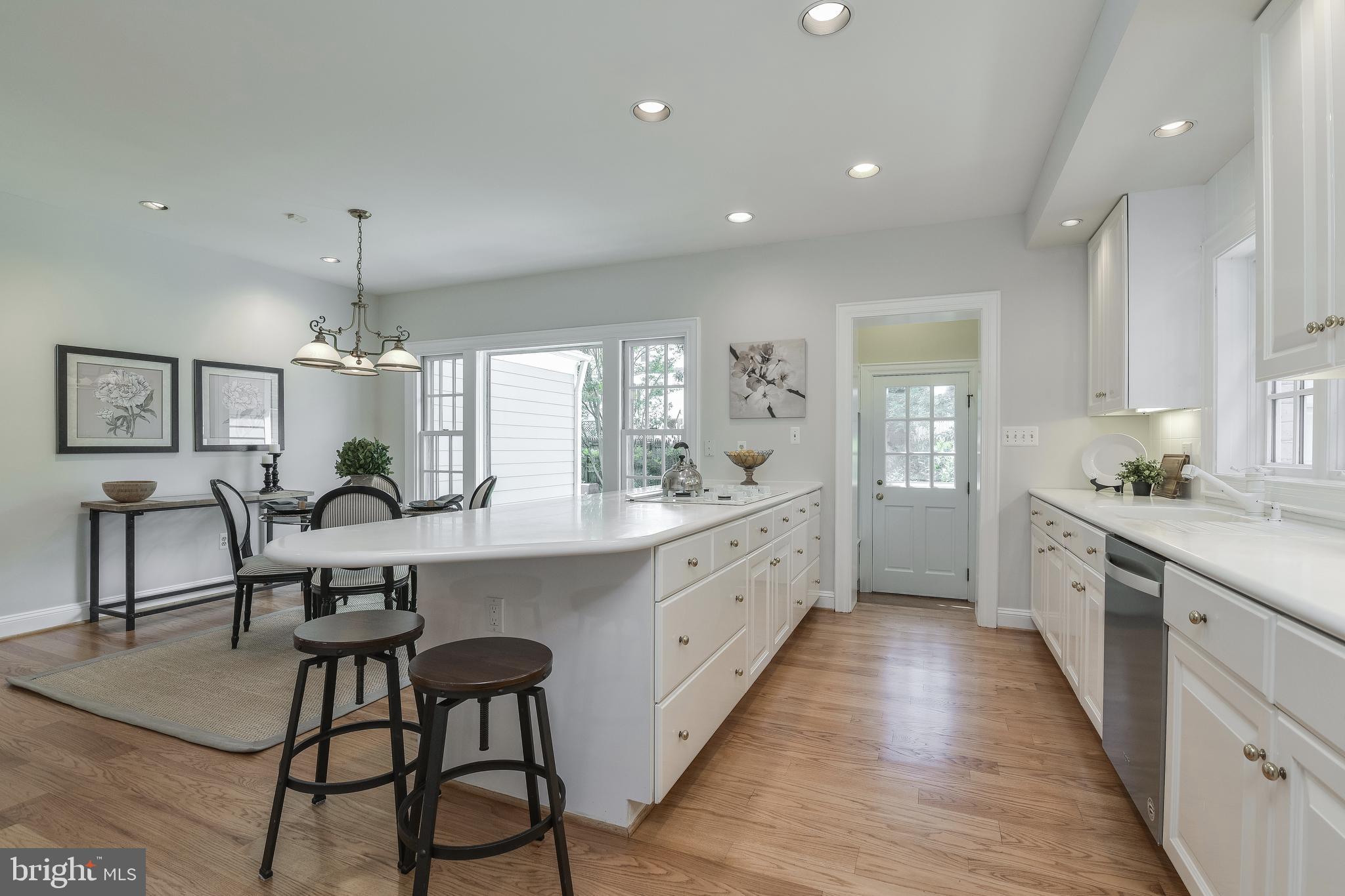 5606 Pollard Road Bethesda, MD 20816 - Photo 8 of 47 Large open kitchen overlooking the backyard