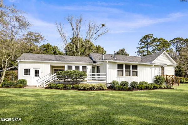$255,000 | 672 Main Street, Chipley, FL 32428