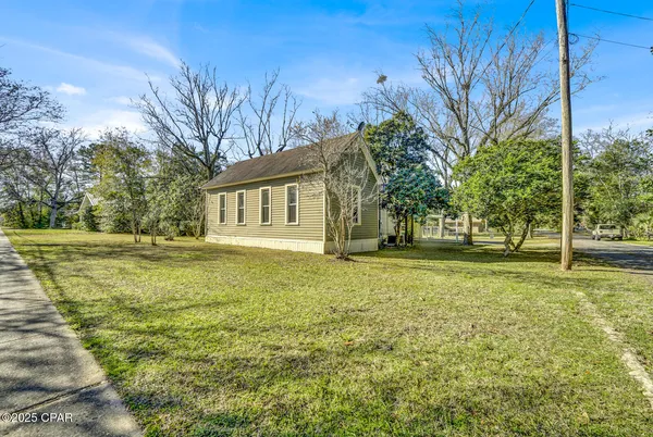 $255,000 | 672 Main Street, Chipley, FL 32428