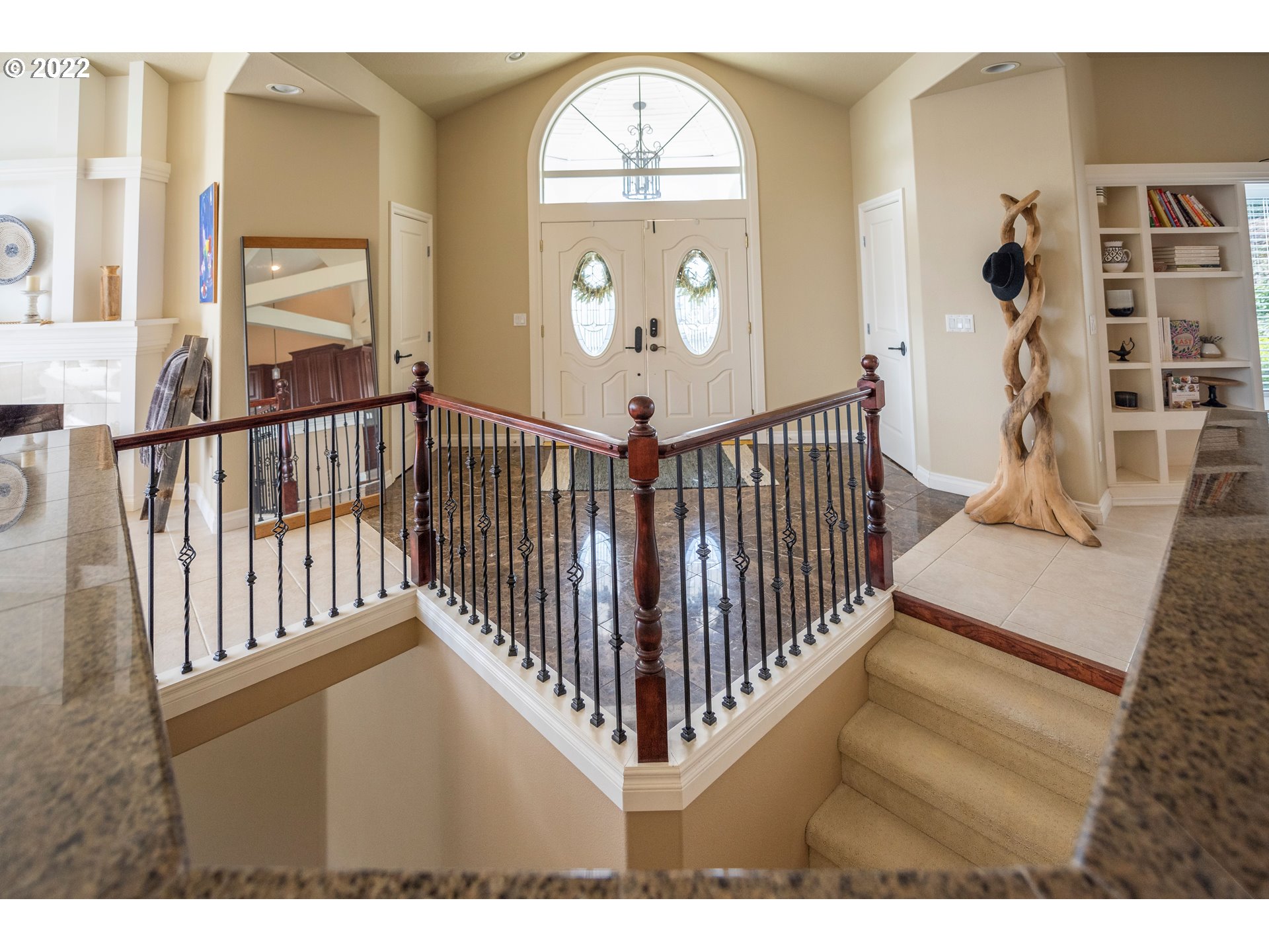 19460 Eastside Road Lake Oswego, OR 97034 - Photo 5 of 30 Gallery Image 5