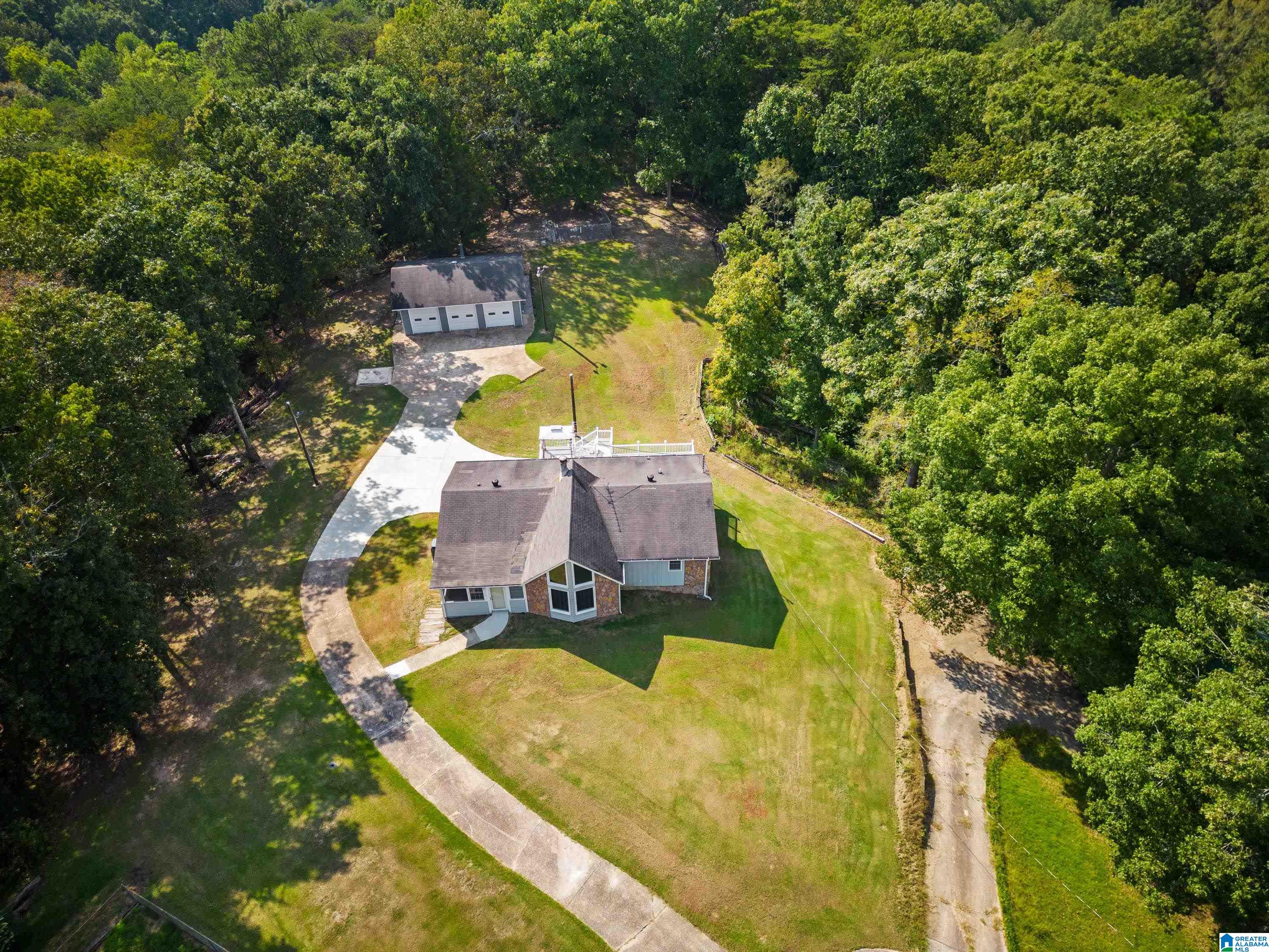 2202 Outwood Road Fultondale, AL 35068 - Photo 44 of 59