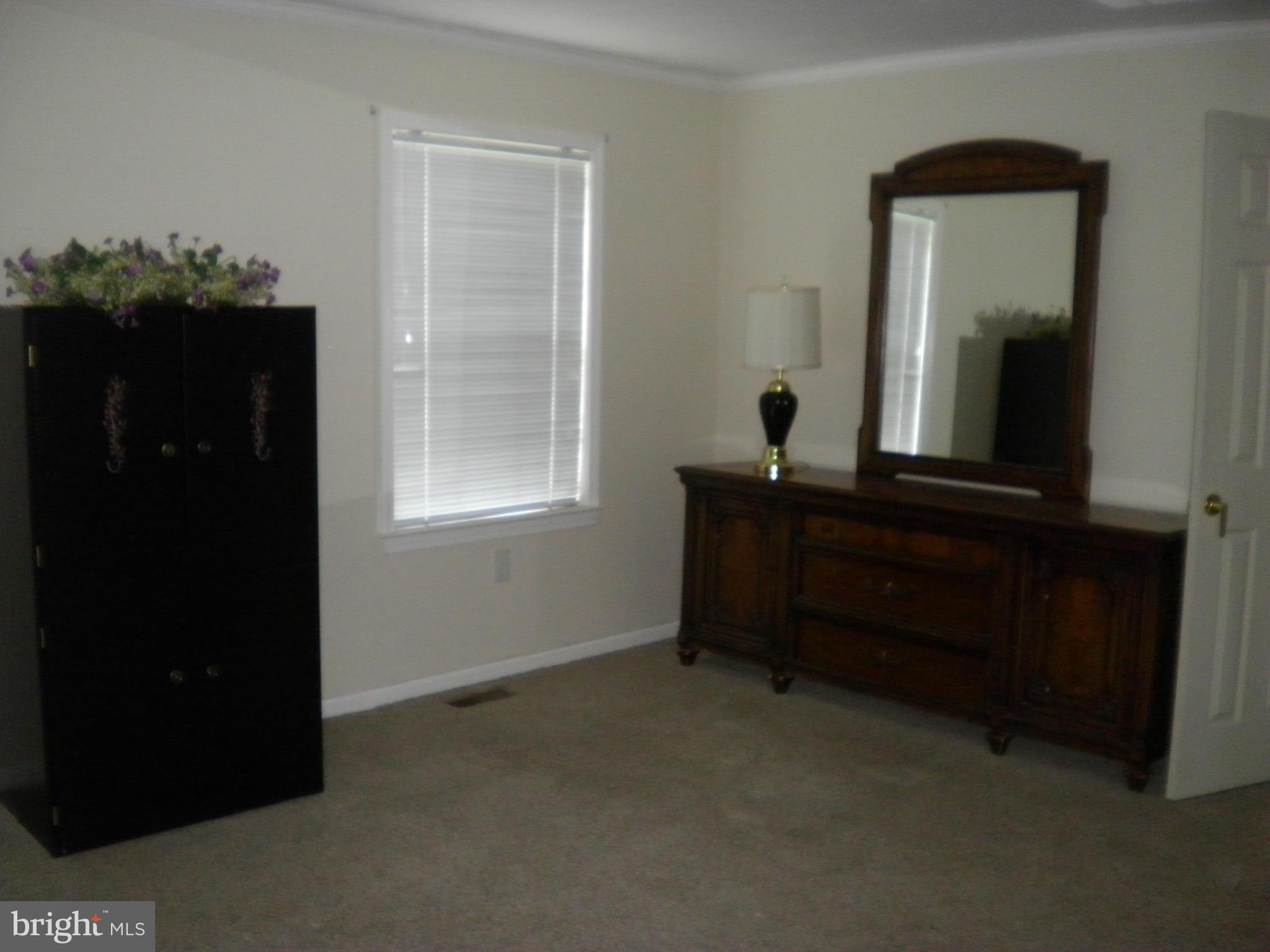 16829 Budd Road Poolesville, MD 20837 - Photo 10 of 27 Bedroom (Master)