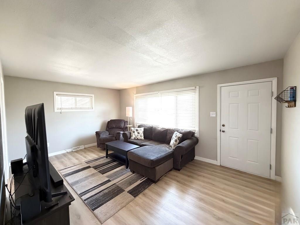 1522 Constitution Road Pueblo, CO 81001 - Photo 2 of 18