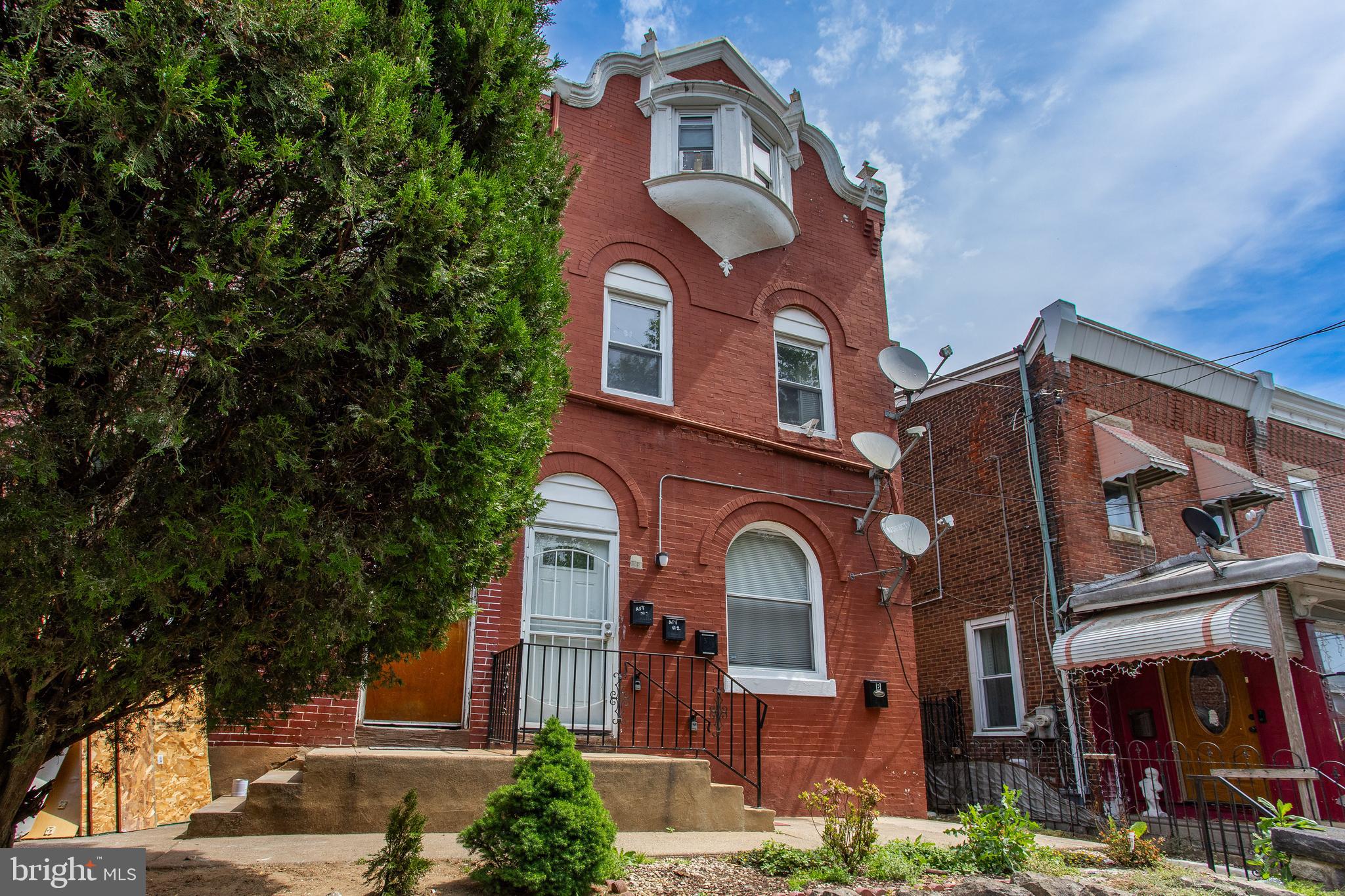 1633 Wakeling Street, Unit 2 Philadelphia, PA 19124 - Photo 3 of 19