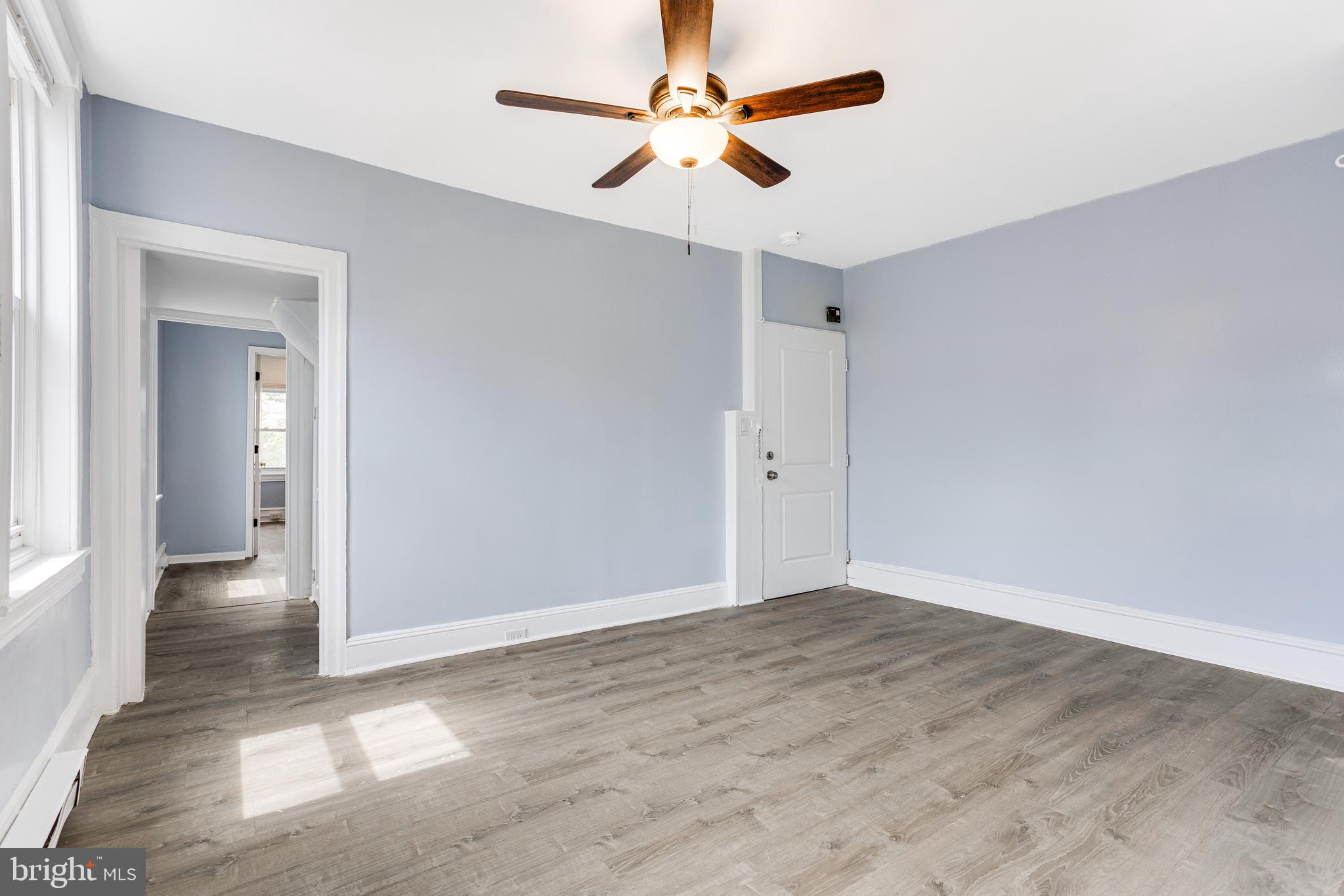 1633 Wakeling Street, Unit 2 Philadelphia, PA 19124 - Photo 5 of 19