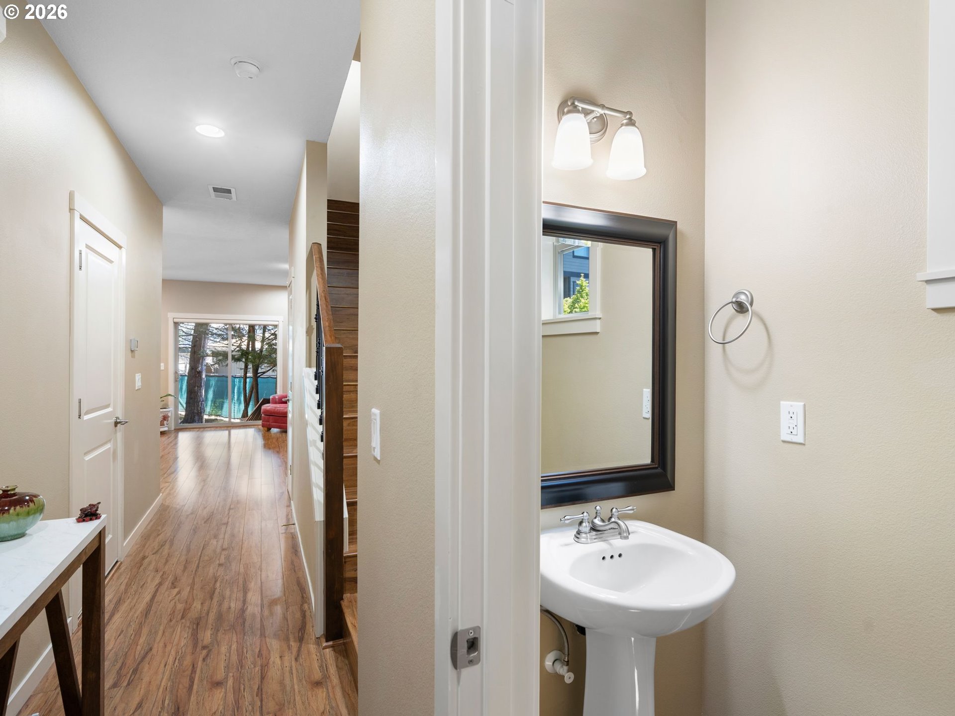 11352 Southwest Hallmark Terrace Tigard, OR 97223 - Photo 4 of 29 Bathroom