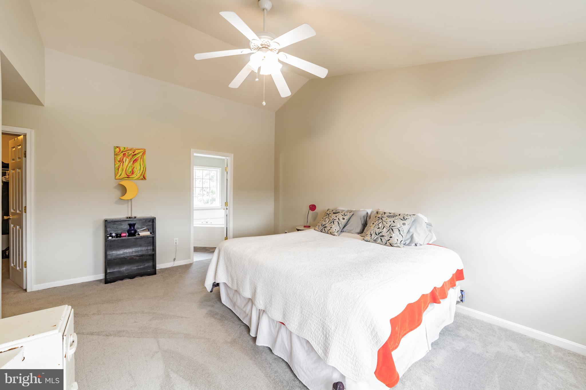 9 Rockingham Drive Keedysville, MD 21756 - Photo 23 of 29 Bedroom (Master)
