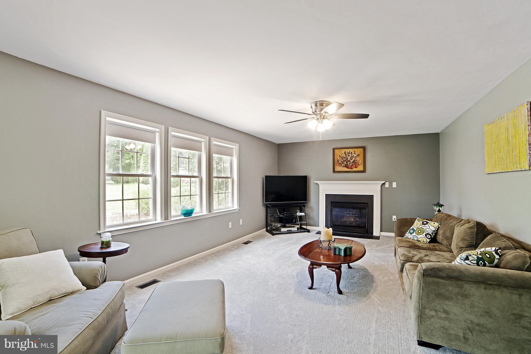 9 Rockingham Drive Keedysville, MD 21756 - Photo 9 of 29 Family Room