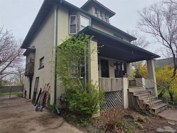$1,370 | 3254 Hogarth Street, Detroit, MI 48206